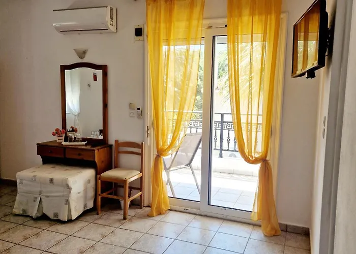 Aegli スカラ・ポタミアス